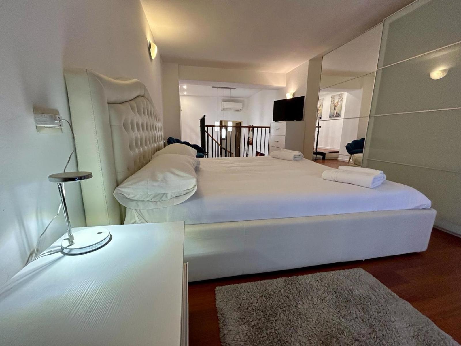 Apartament Kibilu - Via Tolmezzo - Ospedale San Raffaele - Stazione Di Lambrate Mediolan Zewnętrze zdjęcie
