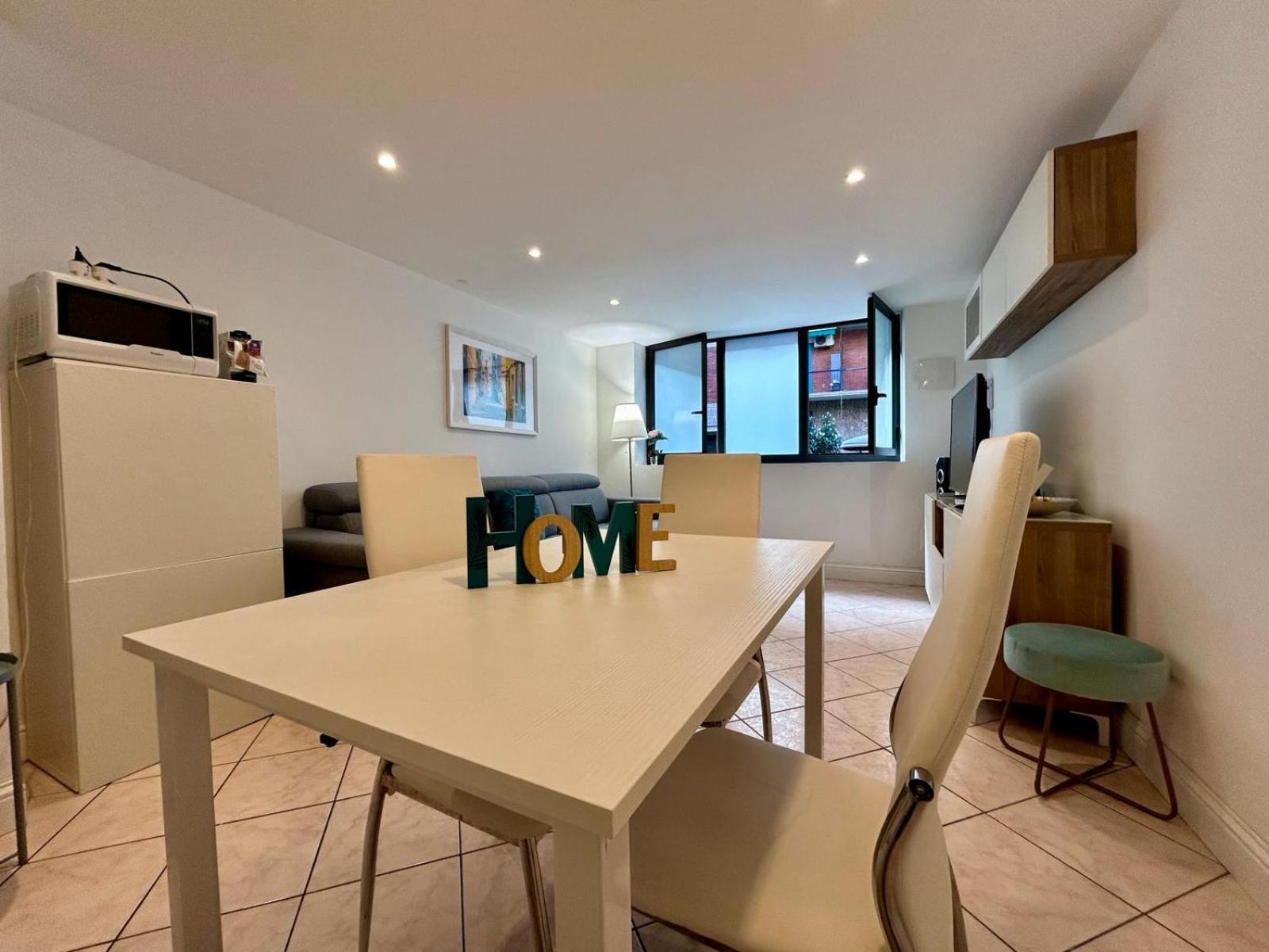 Apartament Kibilu - Via Tolmezzo - Ospedale San Raffaele - Stazione Di Lambrate Mediolan Zewnętrze zdjęcie